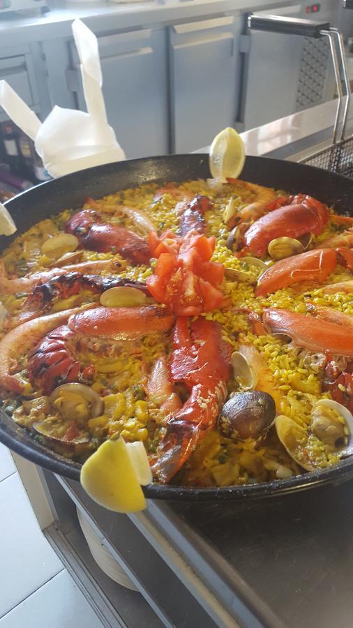 Aparta-Hotel Puertolas Escuer Εξωτερικό φωτογραφία